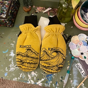 Custom Kinco ski gloves/mitts image 2