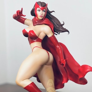 Scarlet Witch Figure 1/6 Pro Painted