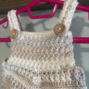 Super soft Baby Romper made in 100% cotton.  size 0-3 months