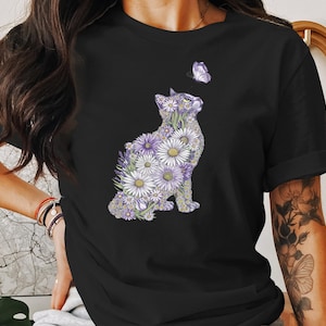 Cat T-Shirt, Butterfly Graphic Tee, Cute Animal Print Shirt, Nature Inspired Design, Women&#39;s Fashion Top, Casual Outfit Idea