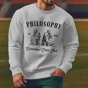 Bestehendes Crisis Club Shirt, Philosophie T-Shirt, Vintage Art Philosophie T-Shirt, Lustiges Philosophie Shirt, Philosophie Liebhaber Geschenk Bild 5