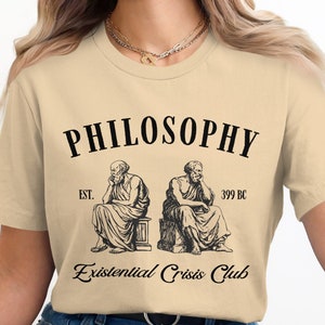 Bestehendes Crisis Club Shirt, Philosophie T-Shirt, Vintage Art Philosophie T-Shirt, Lustiges Philosophie Shirt, Philosophie Liebhaber Geschenk Bild 3