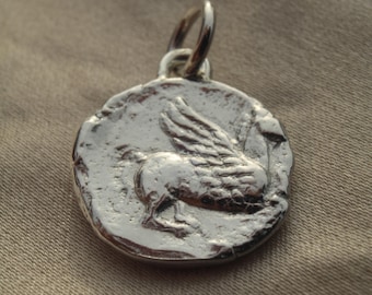 Pegasus Münze Anhänger: Sterling Silber Antike griechische Münze Talisman Halskette