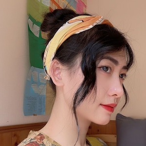 70x70cm 100% Mulberry Silk Square Scarf With XMAS Design, Hand-rolled Hem, Vietnamese Silk, Silk Bandana, Silk Hair Scarf, Gift For Her