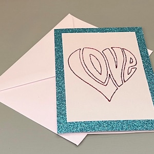 Love in my Heart-wenskaart: digitaal downloadpatroon voor handgemaakte geborduurde kaarten