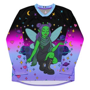 Cosmic Disco Fairy Rave Jersey – Alien Girl Hockeyshirt, Psychedelic Festival Outfit, Steamwave Y2K Clubwear, Langarm Rave Top