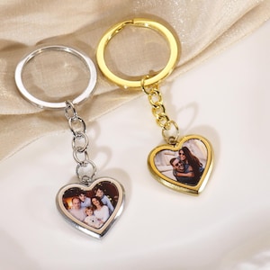 Personalized Picture Keychain, Heart locket Photo Keychain,Photo Keychain With Message,Mom's Gift, Picture Keyring, Christmas gift for Her,