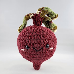 Beet Vegetable Crochet Kawaii Plushie Handmade Gift for Vegetable Lover Vegetable Themed Plushie Gift for Vegetarian Friend