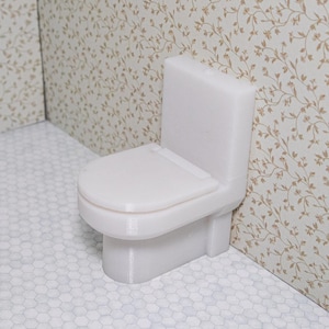 Miniature 1:12 Modern Toilet - Set of 2 | Dollhouse Bathroom Toilet | Dollhouse Model | Miniature Bathroom