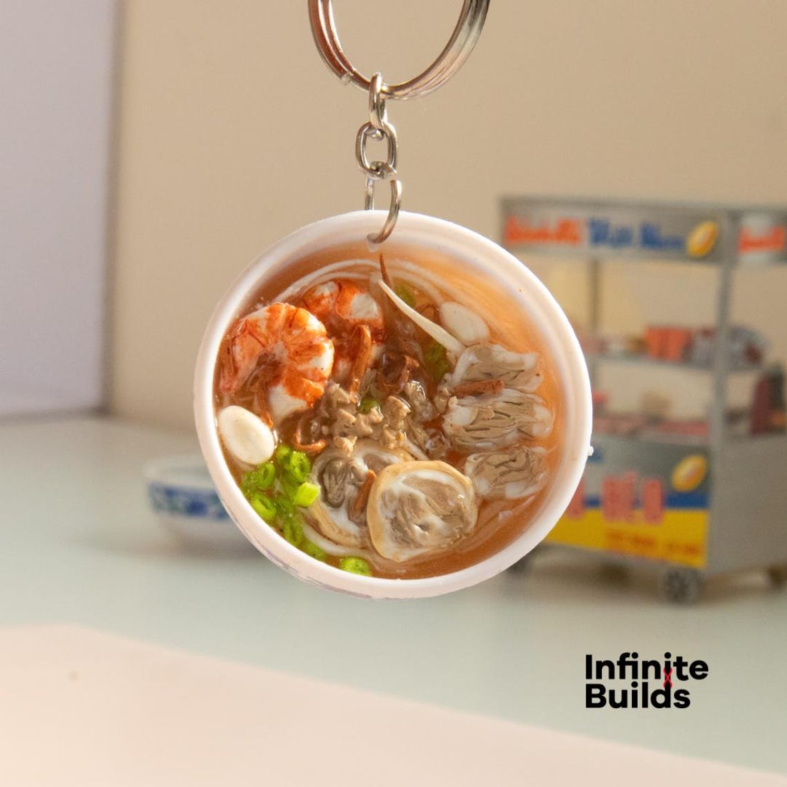 Llavero De Sopa De Fideos Nam Vang Miniatura De Comida Vietnamita llavero-de-sopa-de-fideos-nam-vang-miniatura-de-comida-vietnamita
