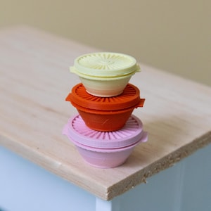 Miniature Tupperware Vintage Bowls | Set of 6 | 1:6 Scale | Dollhouse Kitchenware | Miniature Kitchen Bowls