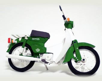 Honda Super Cub C50 DX-S Paper Model Kit: Miniature Diorama (DIY)