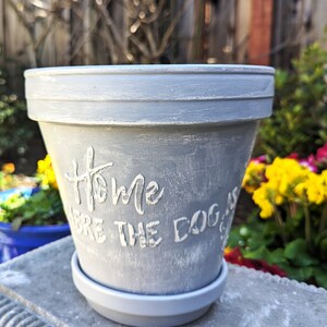Alice in Wonderland Planter: Handmade Clay Plant Pot, Garden Decor (8") bild 5