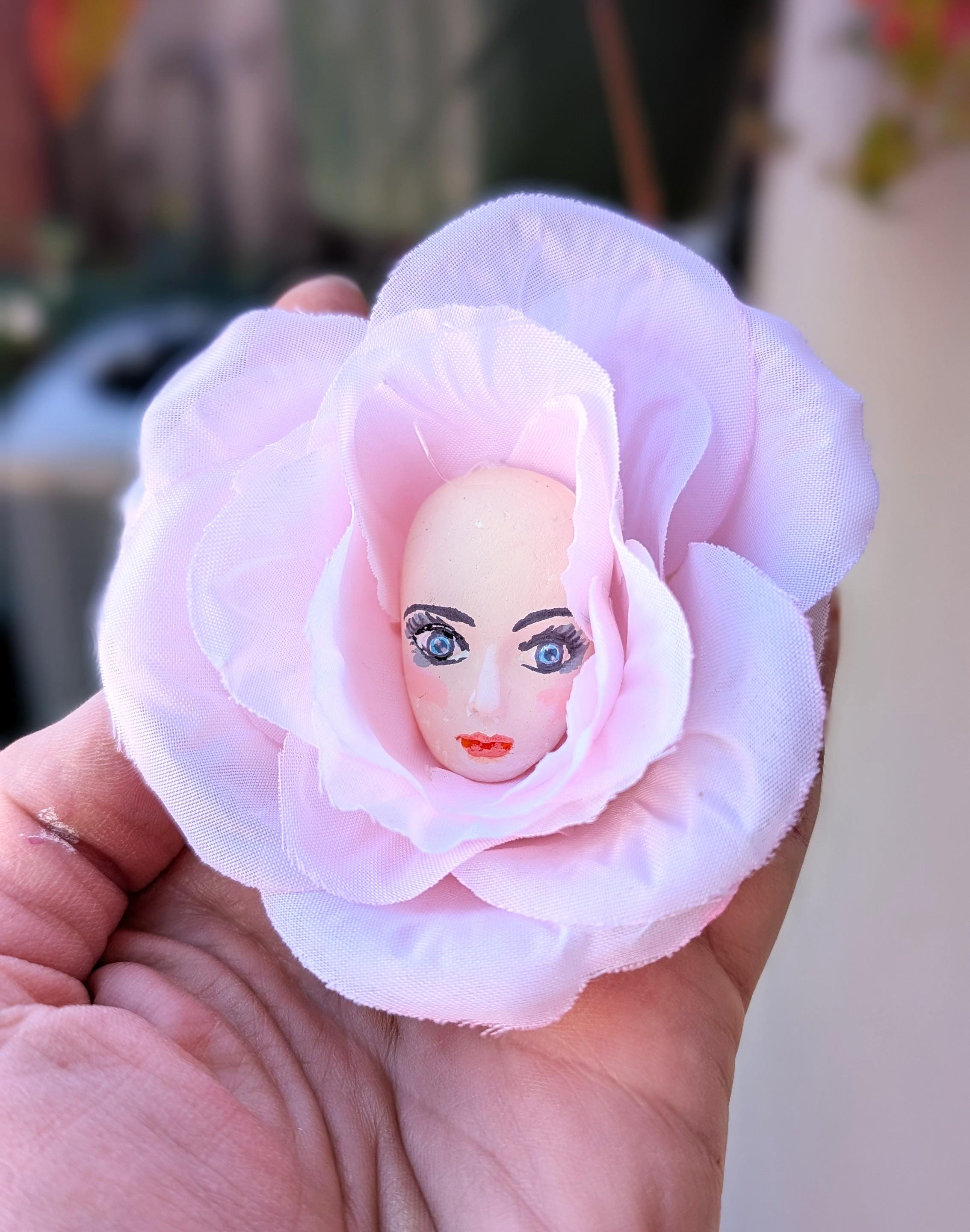 Talking Flowers From Alice in Wonderland – Hand-painted Clay Heads