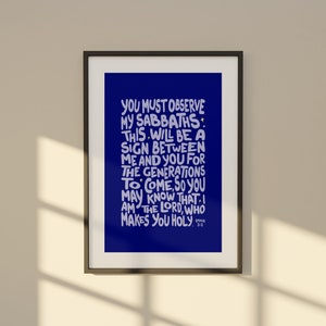 Esodo 31:13, Shabbat, in inglese, blu viola, download digitale, design moderno, poster di versetti della Bibbia moderna, poster