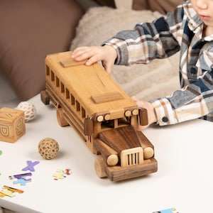 Wooden Toy School Bus / HANDMADE TOY