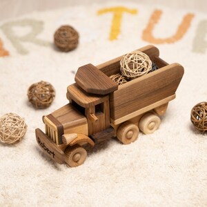 Personalized Truck Toy, Wooden Car Toy, Custom Birthday Baby Gifts zdjęcie 5