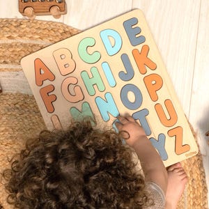Quebra-cabeça de alfabeto de madeira - 26 letras para aprender e brincar