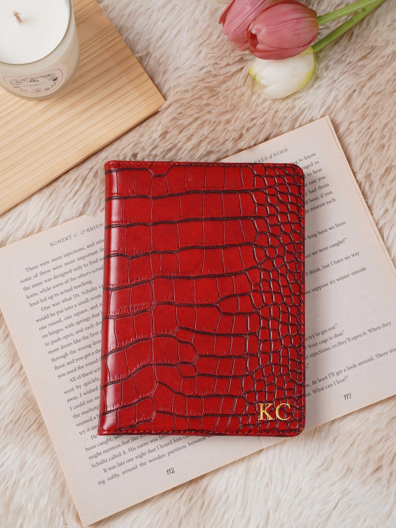 Alligator print Leather Kindle Case Groovy Custom Leather All New kindle Custom Name Kindle 7" 2024 case Gift for her Red