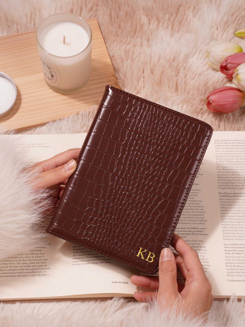 Alligator print Leather Kindle Case Groovy Custom Leather All New kindle Custom Name Kindle 7" 2024 case Gift for her Red Brown