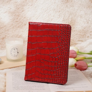 Alligator print Leather Kindle Case Groovy Custom Leather All New kindle Custom Name Kindle 7" 2024 case Gift for her image 12