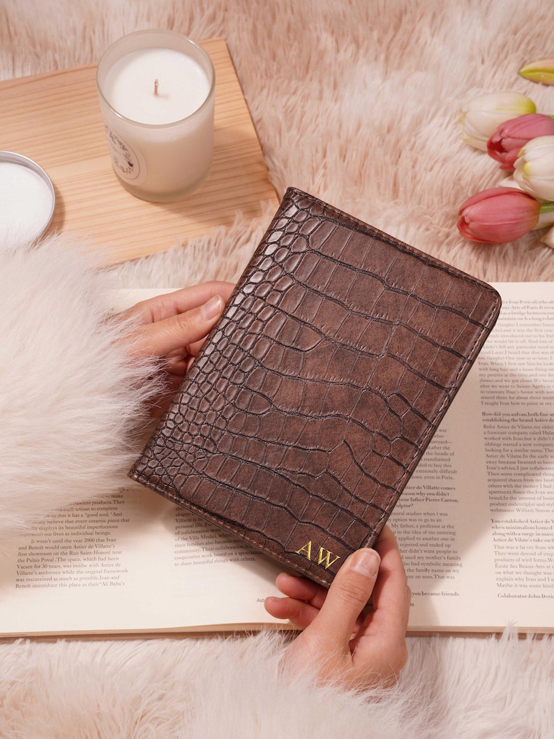 Alligator print Leather Kindle Case Groovy Custom Leather All New kindle Custom Name Kindle 7" 2024 case Gift for her Brown