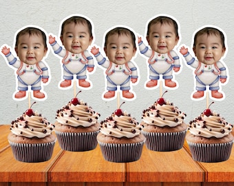 Gepersonaliseerde astronaut-cupcaketopper: aangepaste gezichtsruimte verjaardag (digitaal bestand)