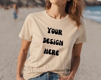 Maqueta de camiseta Bella Canvas 3001 Sand, maqueta de modelo de playa (descarga digital)