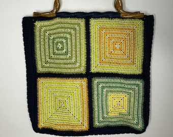 Granny Square Shoulder Bag, Vintage Style Crocheted Bag, Afghan Bag, Crochet Bag, Crochet Purse, Retro Bag, Hippie Bag,