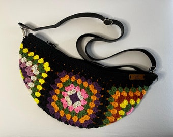 Crochet Fanny Bag, Festival Bum Bag, Crossbody Bag, Granny Square Purse, Belt Bag, Waist Bag, belly bag with strap,  fanny pack, Sling Bag
