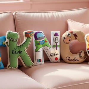 Oreiller personnalisé Toy Story pour bébé, Oreiller Disney pour enfant, Woody Buzz Bullseye Rex Aliens pour chambre de bébé, série Disneychannel