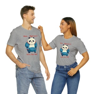 Puede incluir: Dos camisetas grises con un panda de dibujos animados que lleva una chaqueta azul y el texto "Damn... Might have to Call in Thrice Today".