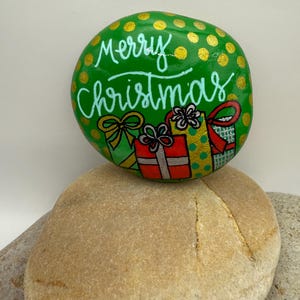 Merry Christmas Painted Rock, Christmas Decor Rock, Porch Rock, Hand Painted Rock, Rocks for Christmas, Holiday Rocks, Stocking Stuffer