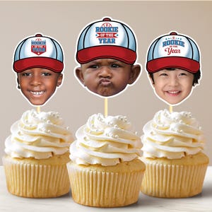 Benutzerdefinierte Baseball Cupcake Topper Rookie des Jahres Personalisierter Baseball Topper Baseball Benutzerdefinierte Baseball Kuchen Topper 1. Geburtstagsparty