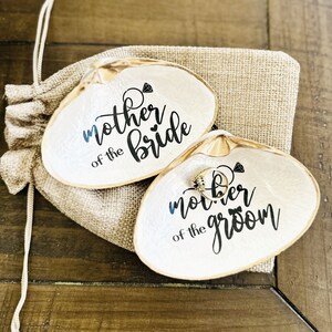 Personalized Shell Ring Dish, Mother of Bride/Groom Gift, Beach Wedding Decor