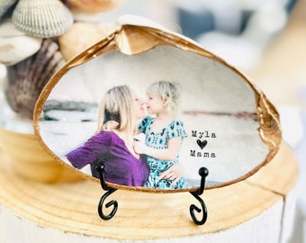 Mothers Day Custom Photo Gift in Shell, Handmade Gift For Beach Lover, Personalized Ring Dish, Decoupage Shell, Beach Home Decor, Shell Art