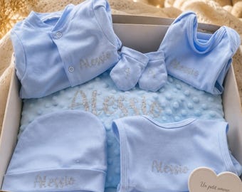 Personalized 5-piece baby gift set | Cotton or velvet set with minky blanket | Embroidered or flocked name | Baby boy/girl gift set