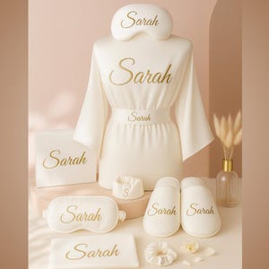 Caja NOVIA personalizada, ALBORNOZ y CAMISÓN de satén, regalo para novios, regalo, caja personalizada, caja regalo para novia