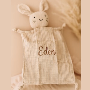 Personalized rabbit comforter in beige cotton gauze – Birth gift embroidered with first name – Soft and natural baby comforter