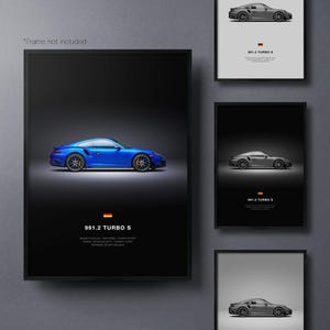 Puede incluir: Impresiones artísticas enmarcadas que muestran un coche deportivo azul y un coche deportivo gris. Cada impresión incluye el texto "991.2 TURBO S" y una bandera alemana. La frase "Frame not included" está en la parte superior.