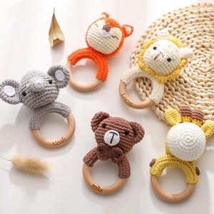 Personalized Animal Crochet Rattle,Custom Wooden Baby Rattle,Engraved Crochet Teeth Ring With Name For Baby,Baby Shower Gift,Newborn Gift.