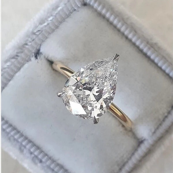 2.5CT Pear Moissanite Engagement Ring, Unique Two-tone Ring, Bridal Solitaire Ring, Vintage Style Ring, Bridal Wedding Ring, Invisible Halo