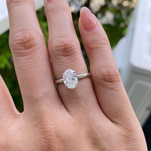 Anillo de compromiso de moissanita de corte ovalado de 2,90 ct, anillo de corte ovalado, anillo de compromiso de moissanita, anillo de corte ovalado alargado, anillo de compromiso de moissanita, anillo de corte ovalado con hielo triturado