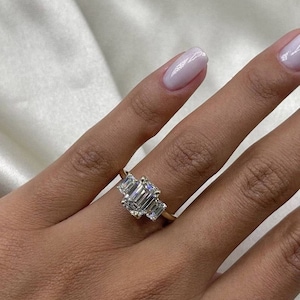 2CT Emerald Cut Three Stone Colorless Moissanite Engagement Ring, Diamond Promise Ring, Wedding Anniversary Gift, CZ Trilogy Ring 925 Silver