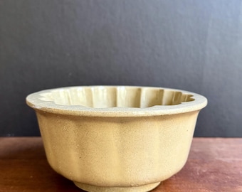 Vintage Moira Stoneware Jelly mould