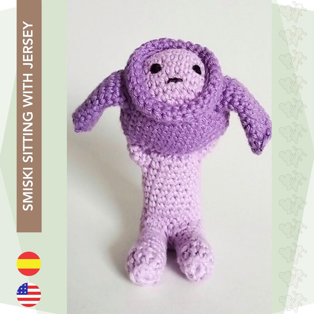 Smiskis Crochet Pattern I | Smiskis Sitting With Jersey