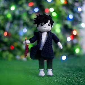 Shadow Hero Crochet Pattern PDF – 19cm Warrior Doll with Dual Daggers | Inspired Amigurumi Tutorial