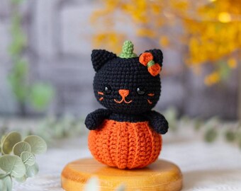 ハロウィンの黒猫の編み図 – あみぐるみPDFチュートリアル – 11cmの
