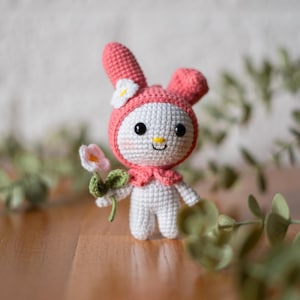 Cute Bunny Crochet Doll Pattern – with Daisy Flower, Beginner-Friendly PDF Pattern