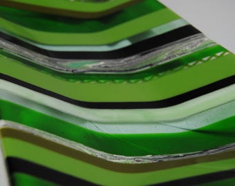 Green Fused Glass Bowl Platter: Modern Handmade Art